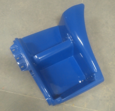 Щиток подножки 6520-8405111 левый (медео синий)