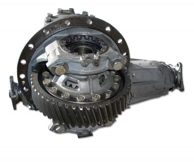 купить Редуктор средний 50/12 ( квадратный фланец ) / ПАО КамАЗ / СБОРКА