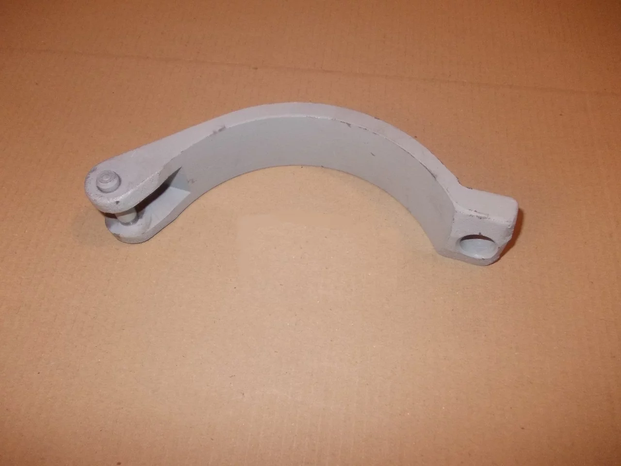 купить Скоба крепления стартера