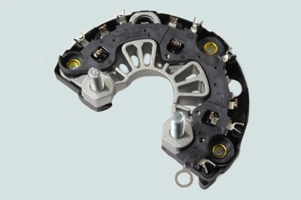 фото диодный мост генератора (isbe) 4892320,4892318 EB2811C 